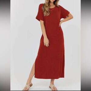 1070. Elegant Rust Maxi Dress